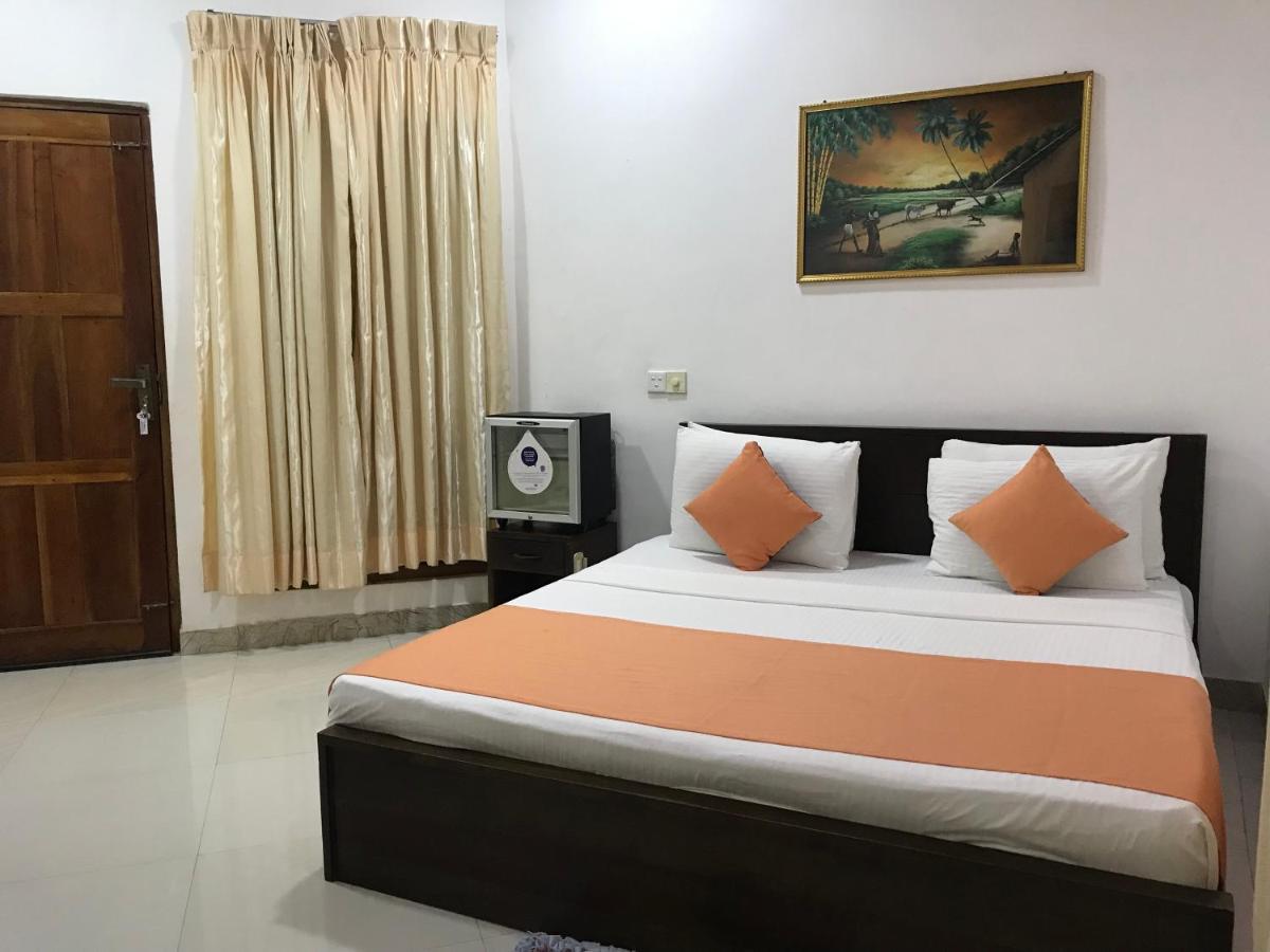 Paris Garden Resort Trincomalee Luaran gambar