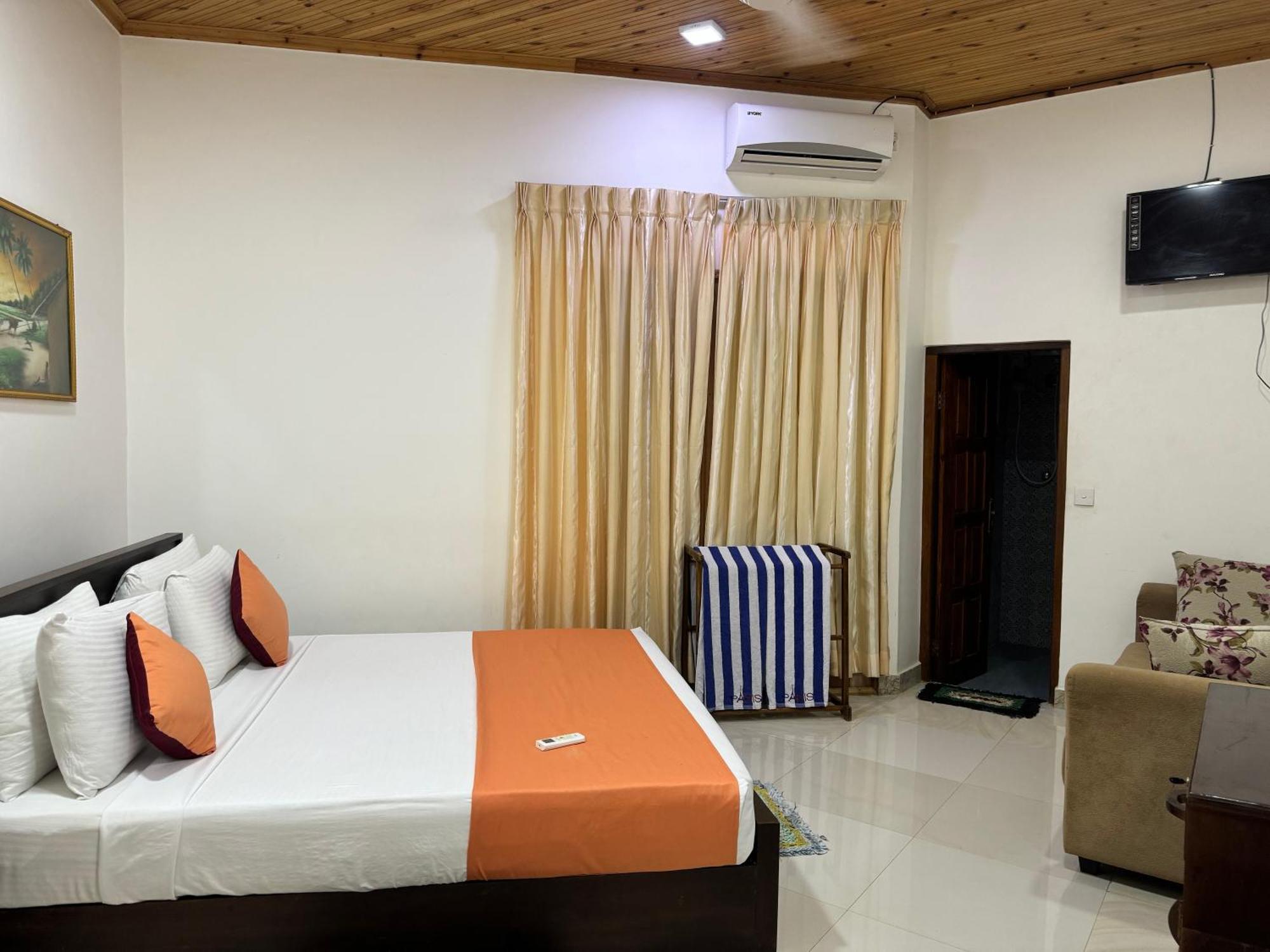 Paris Garden Resort Trincomalee Luaran gambar