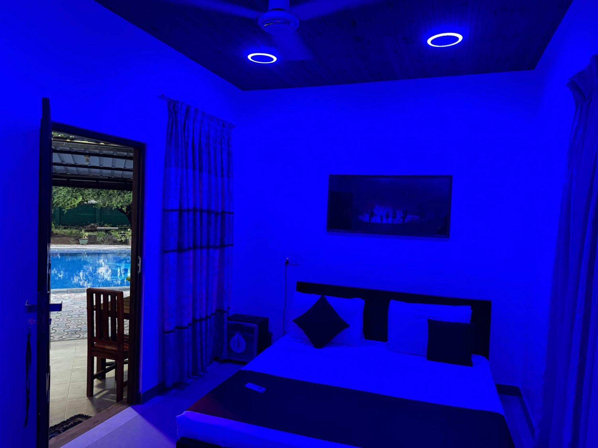 Paris Garden Resort Trincomalee Luaran gambar